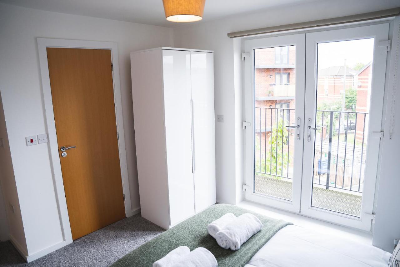 City Centre 2-Bed - New - Free Wi-Fi - Central Manchester Exteriér fotografie